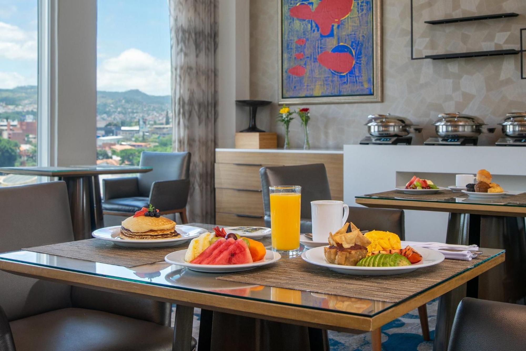 Intercontinental Tegucigalpa At Multiplaza Mall By Ihg Ngoại thất bức ảnh