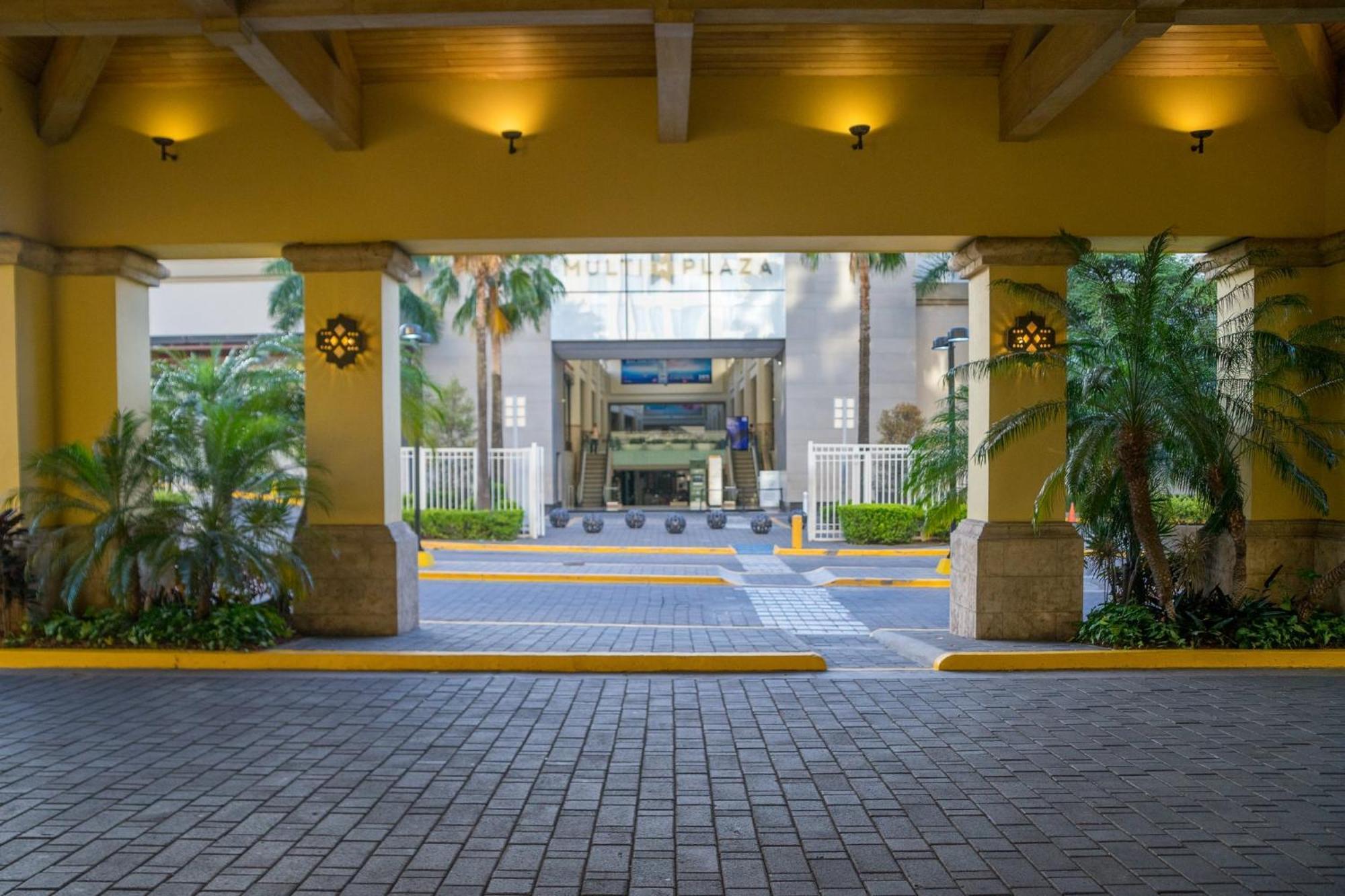 Intercontinental Tegucigalpa At Multiplaza Mall By Ihg Ngoại thất bức ảnh
